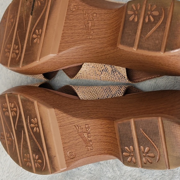 Dansko crisscross sandals 38 - Picture 6 of 6